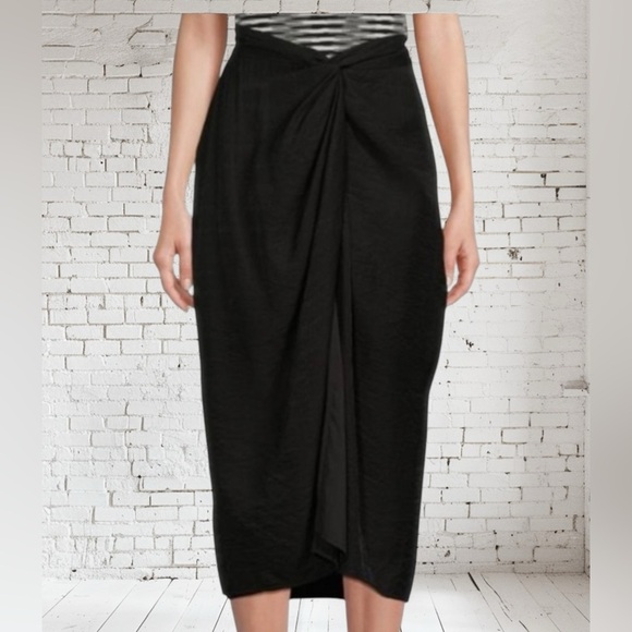 Area Stars Dresses & Skirts - Area Stars Black Skirt | Size Small | NWT | Flowy Fit + Boutique Basic
